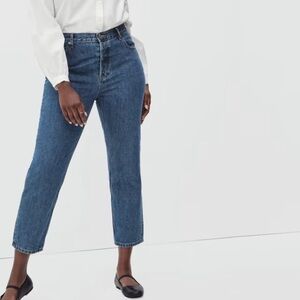 Everlane Curvy ‘90s Cheeky Jean in medium blue wash size 26